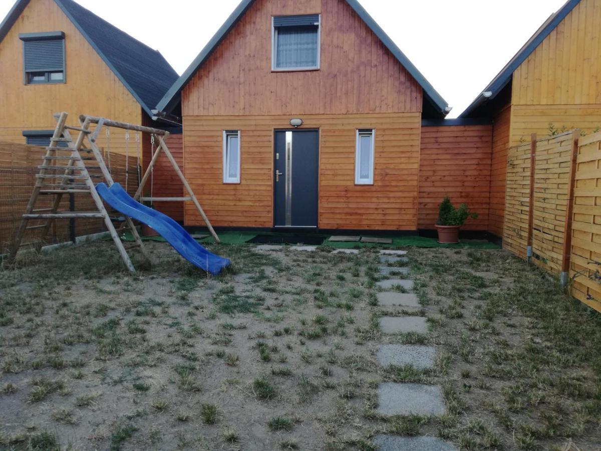Domek Letniskowy Ada, Gabrysia, Alan Wielen Oslonin Exteriör bild